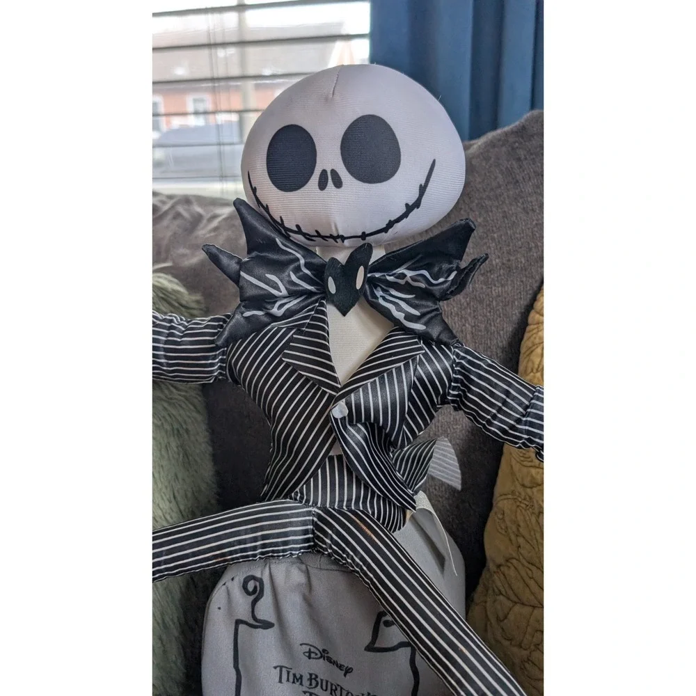 Disney Nightmare Before Christmas JACK SKELLINGTON Halloween Greeter with Tag